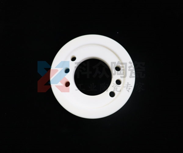 工業(yè)陶瓷環(huán)的材質(zhì)與廣泛應用（多圖）